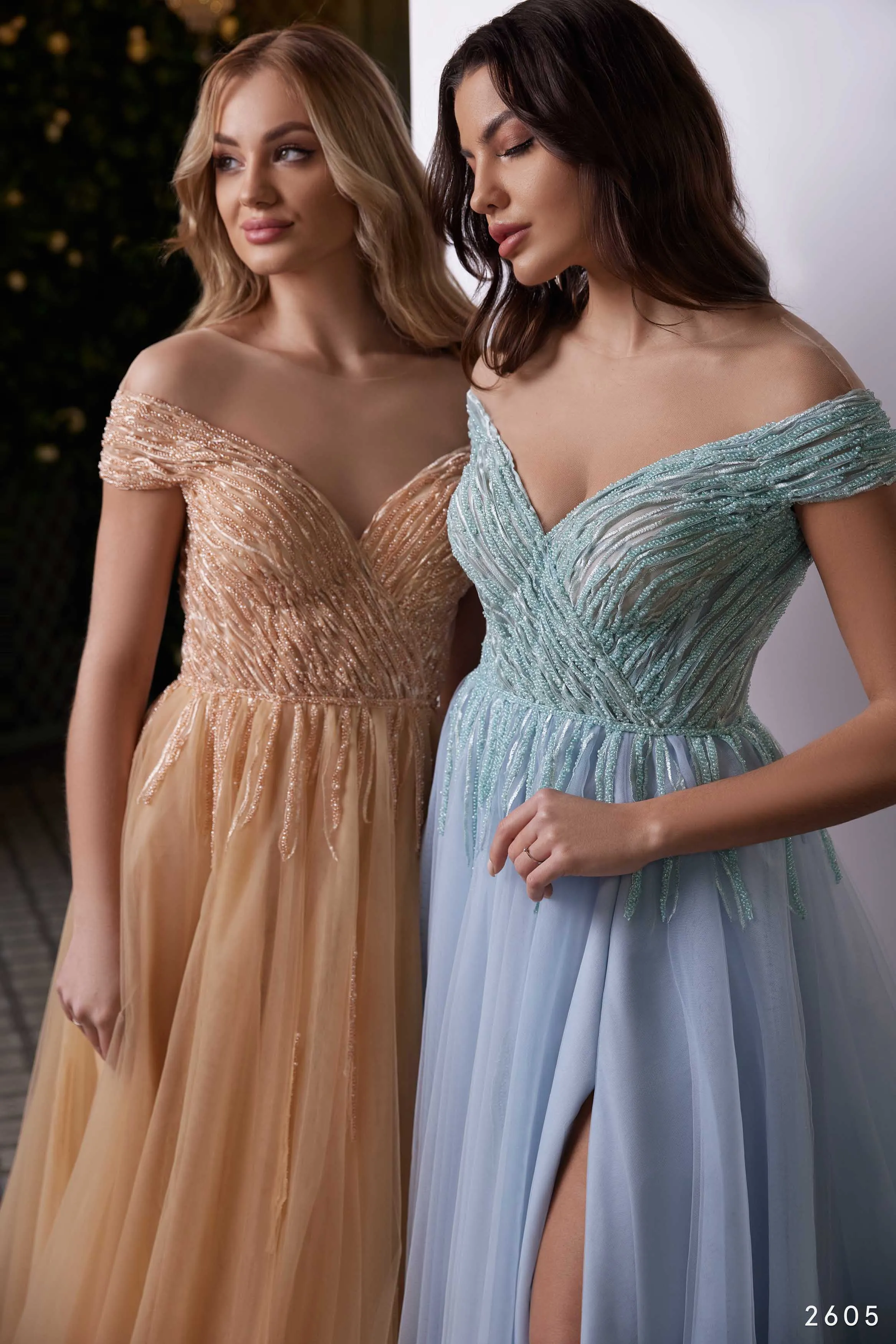 Classy Bridesmaid Dress in Beaded Tulle Ball Gown for Weddings