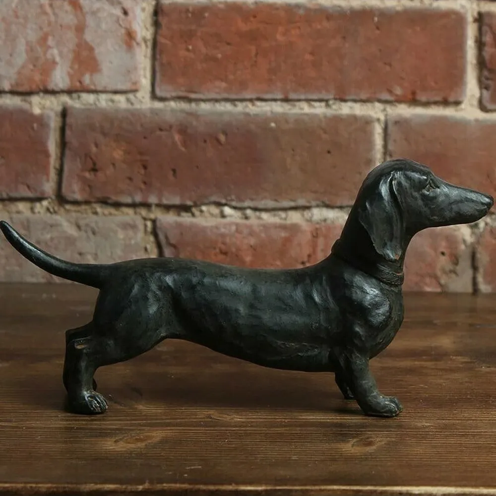 Dach Everywhere™ Realistic Dachshund Sculpture