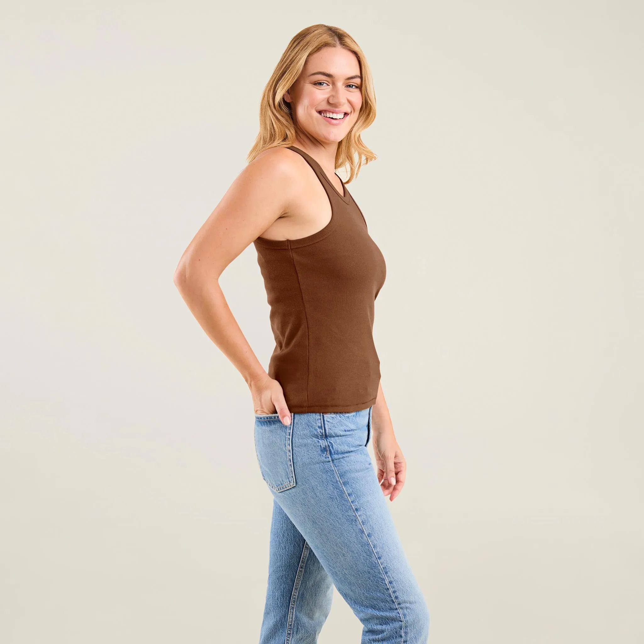 Essential Rib Tank Top | Chocolate