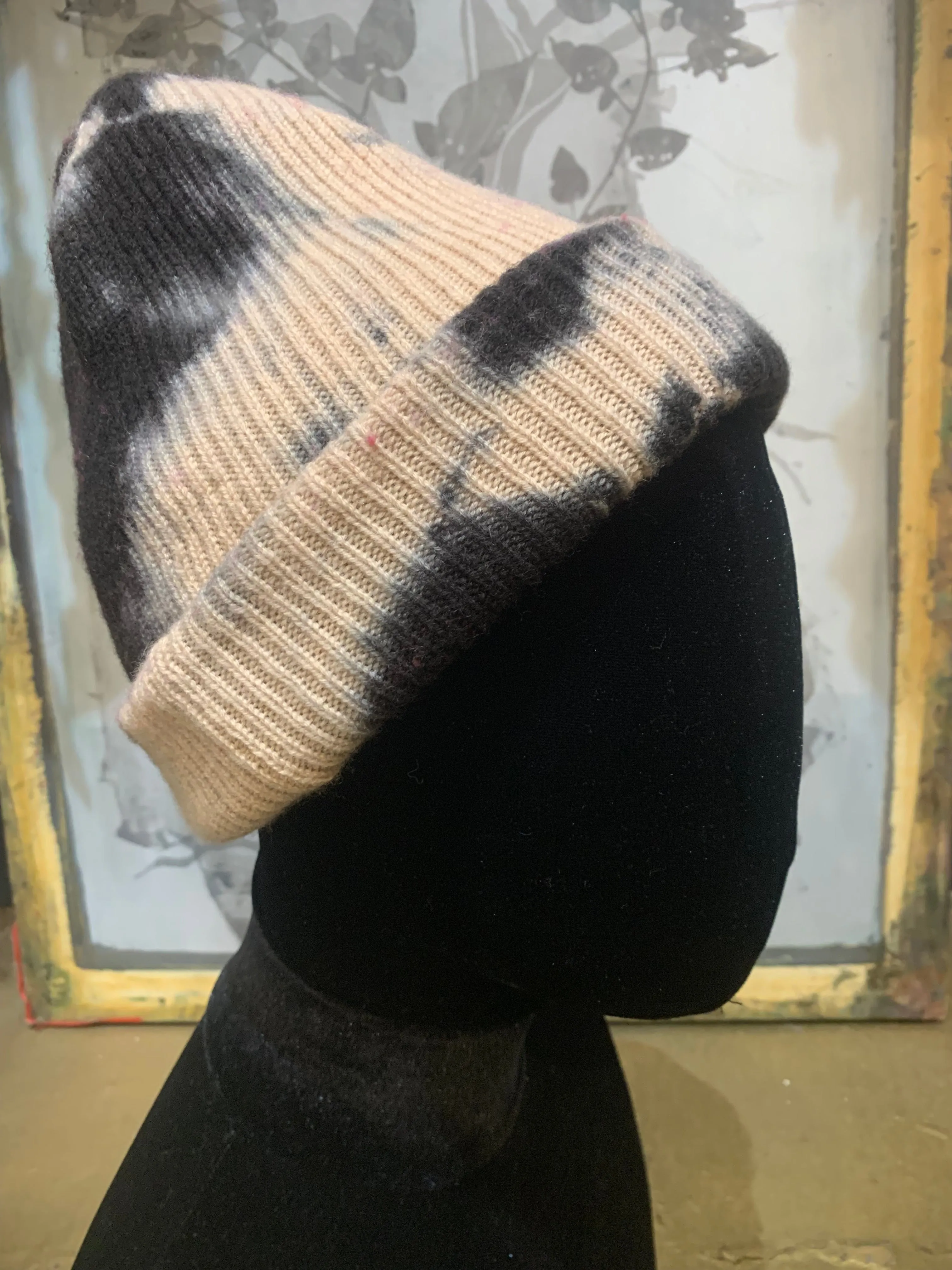 Hand Dyed Beanie - Merino & Cashmere - Pink & Black