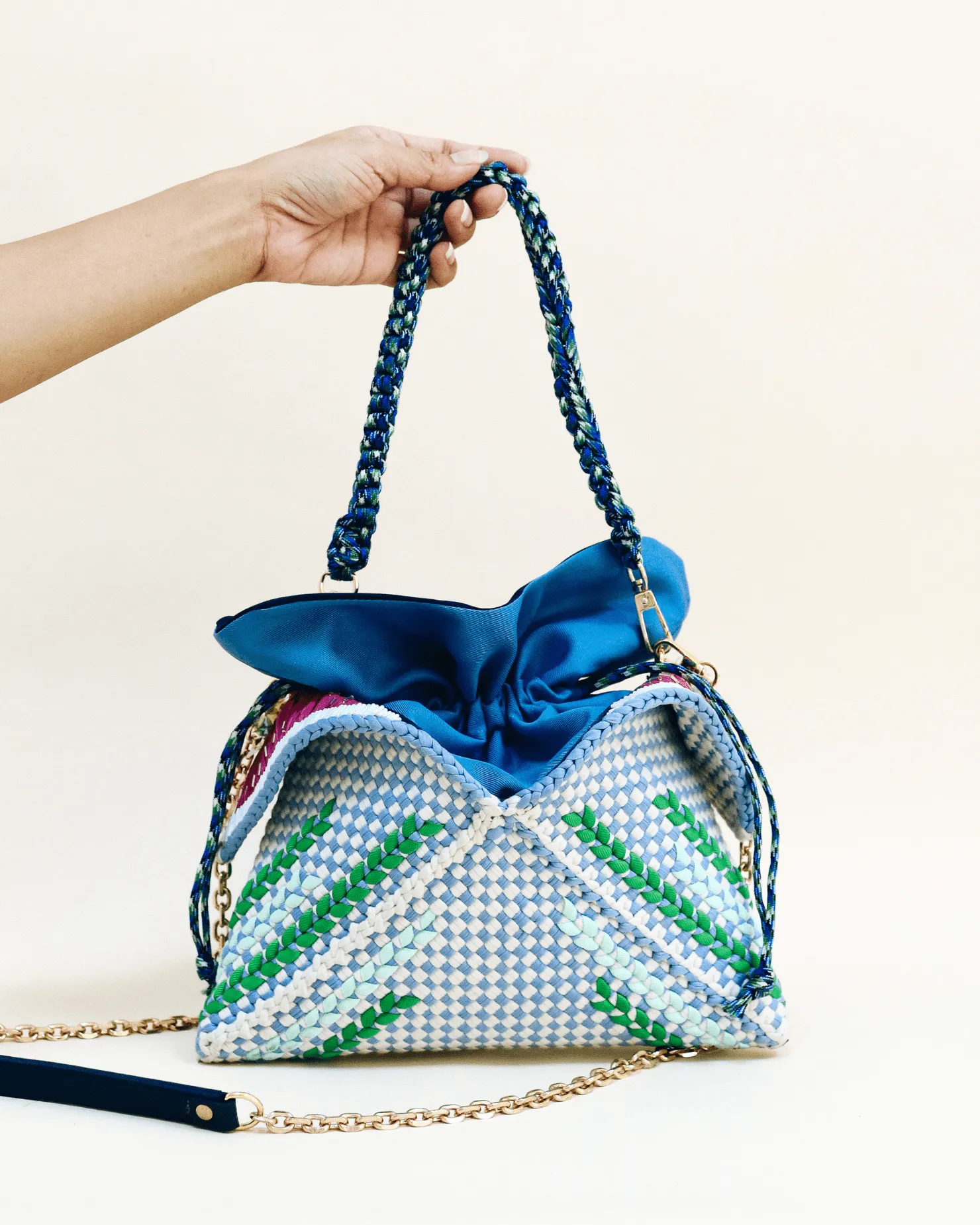 Malagos Drawstring Bag Navy
