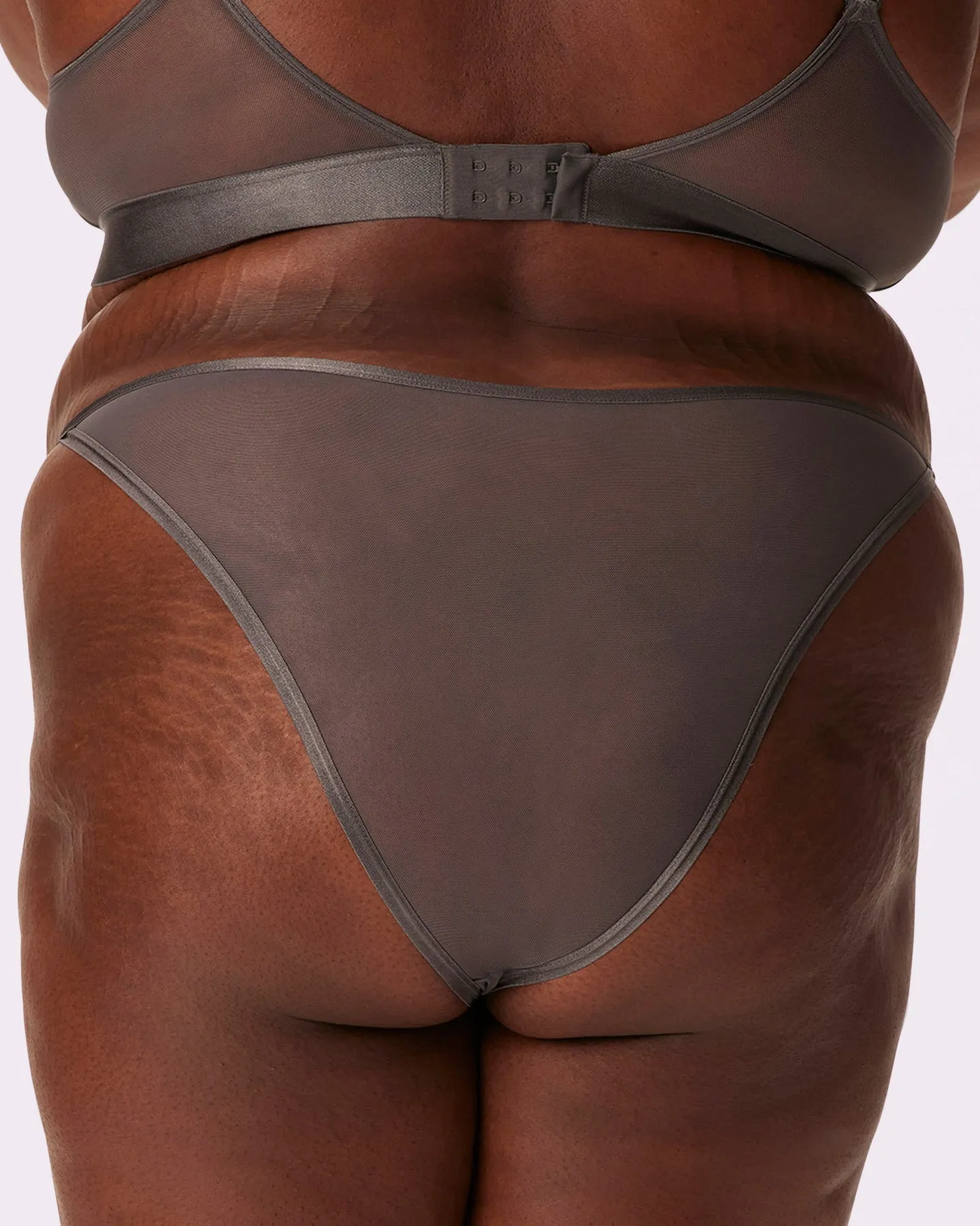 String Cheeky | Silky Mesh | Archive (Dark Pearl)