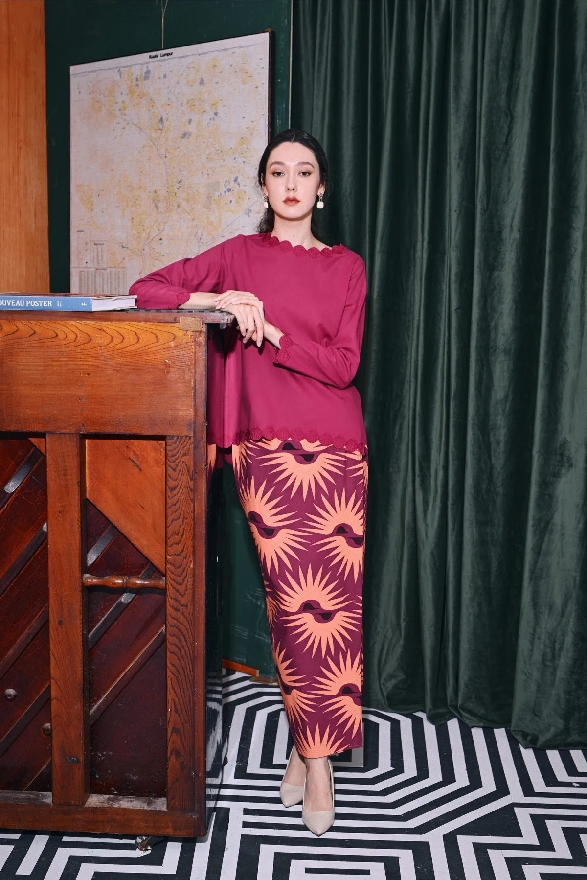 The Congkak Women Folded Skirt - Edge