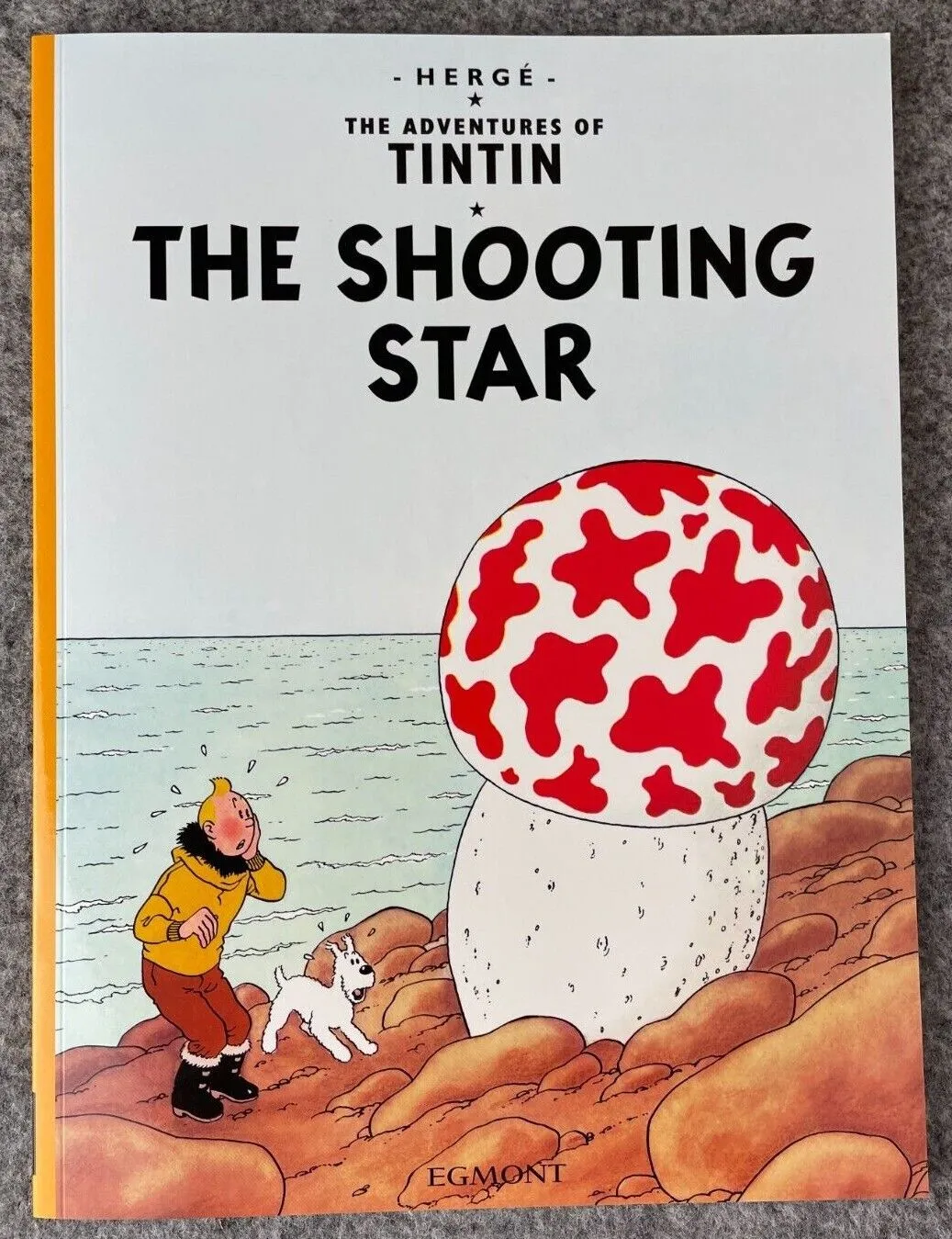 The Shooting Star Tintin Book Egmont UK Paperback Edition